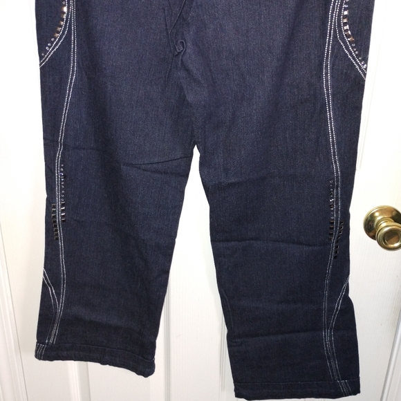 Jeans With Bling - Picture 5 of 12